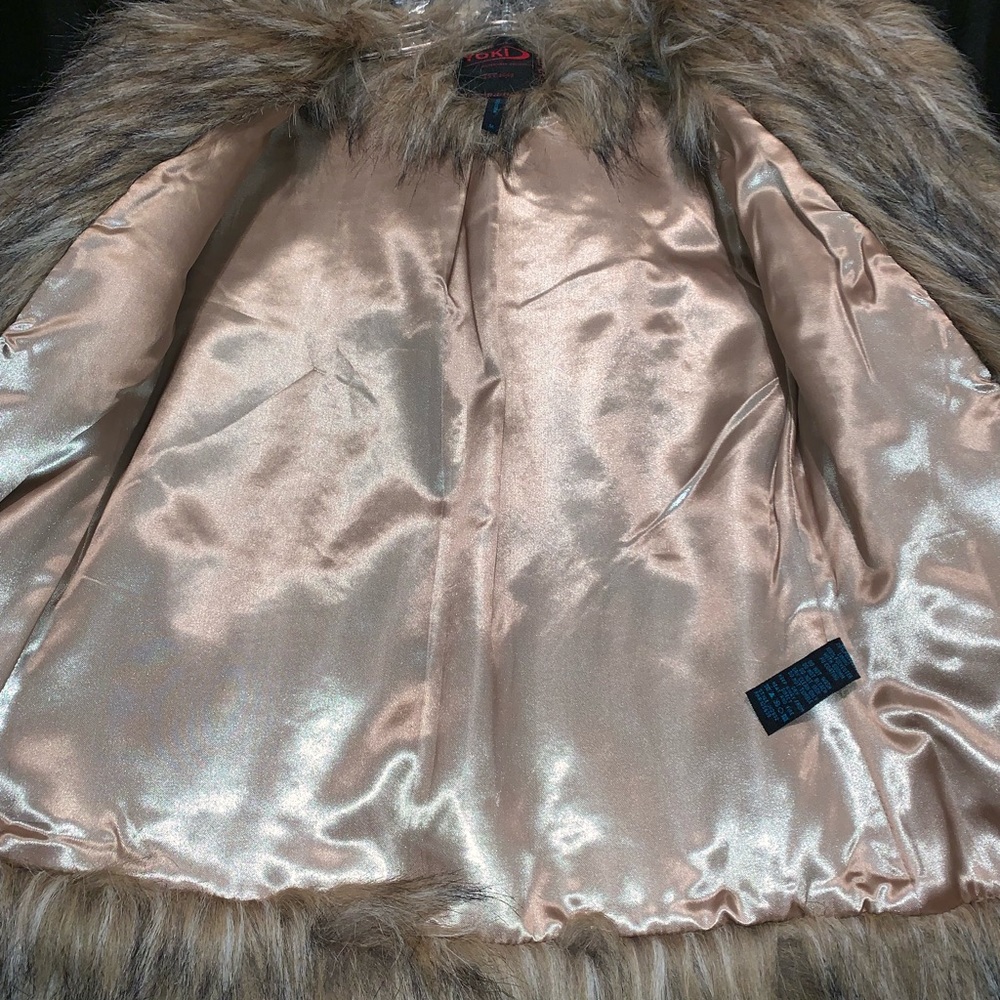 Fur jacket - Picture 4 of 6